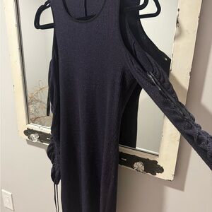 Elegant Black Cold Shoulder Dress